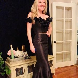 Black Sherri Hill two-piece mermaid dress sz4